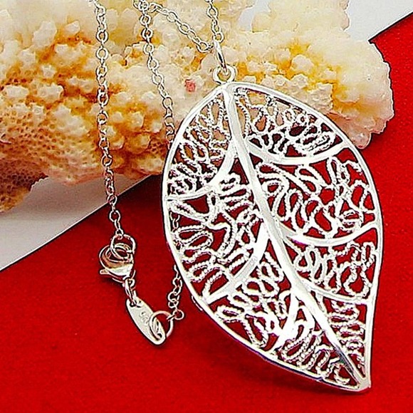 STERLING SILVER LEAF NECKLACE - Picture 6 of 11